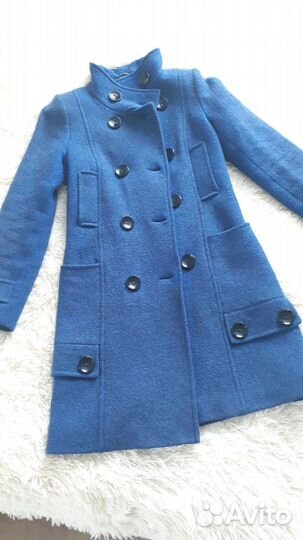 Продам пальто 2 штуки