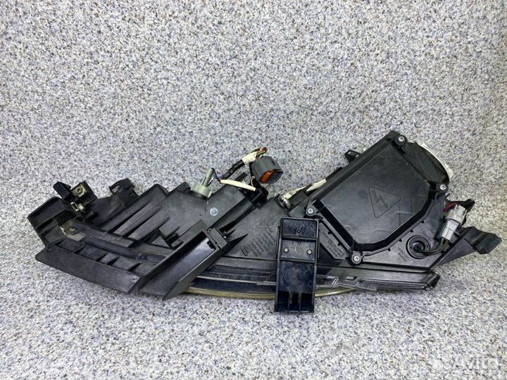 Фара правая Mazda 6 GH 2011