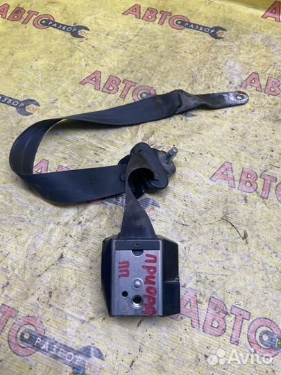 Ремень безопасности передний правый Лада Приора