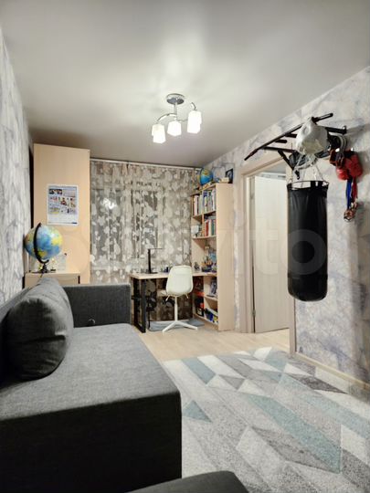 2-к. квартира, 43 м², 5/5 эт.