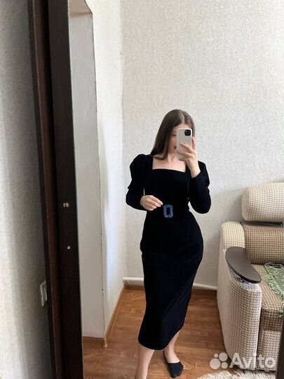 Велюровое платье