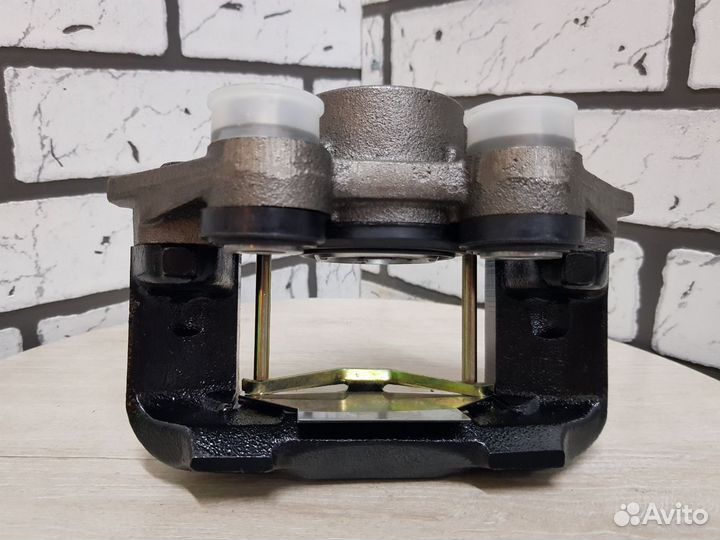 Суппорт вентилируемый R для Daewoo Nexia