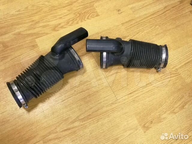 Jaguar XF XJ патрубок 3.0 AWD левый правый