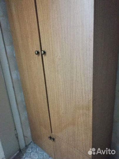 Стенка прихожая