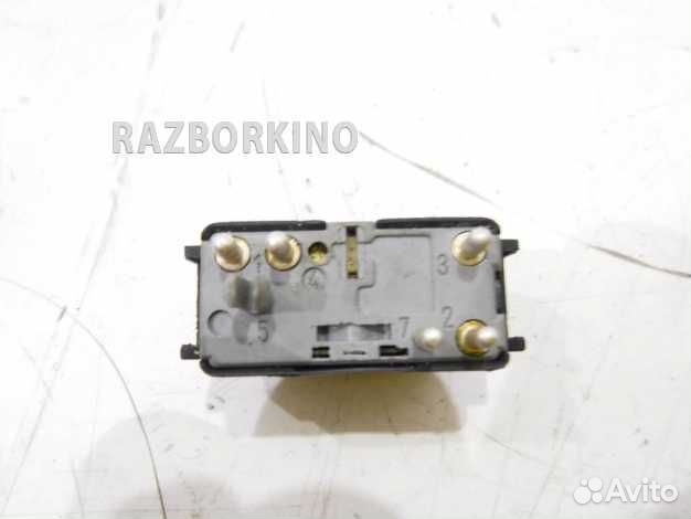 Кнопка стеклоподъемника