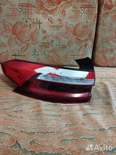 Задняя фара на haval F7Х внешняя