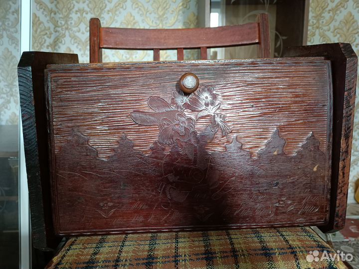 Хлебница деревянная