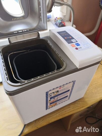 Хлебопечка LG