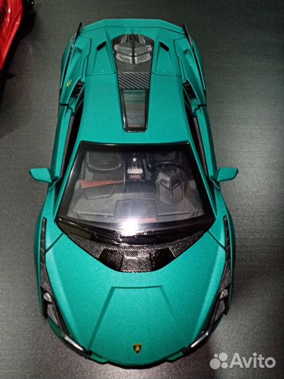 Развивающий автомобиль. Lamborghini Sian