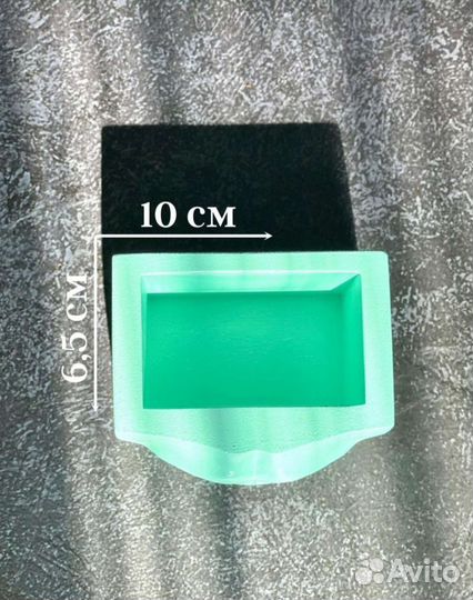 Ваза гипсовая