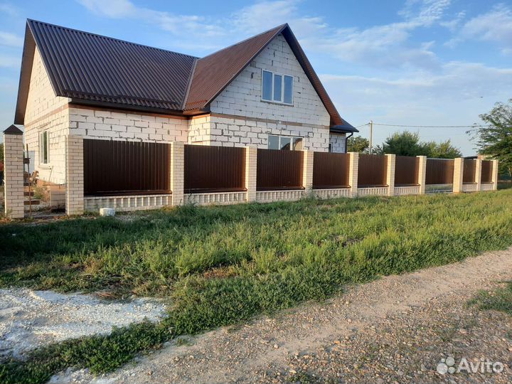Кровельщик,каменщик,сварщик,строитель,жестянщик др
