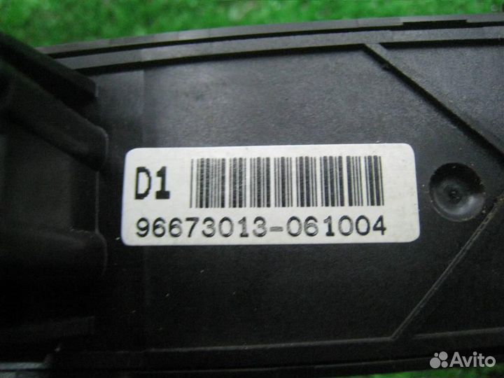 Кнопка аварийной сигнализации Opel Antara 2007