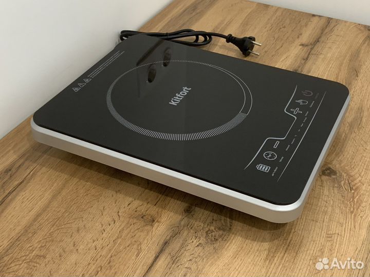 Индукционная плитка Kitfort кт-102