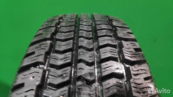 Mastercraft Glacier-Grip 205/70 R15 95S