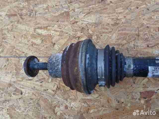 Полуось задняя правая Audi A8 D4 8R0501203C 150123