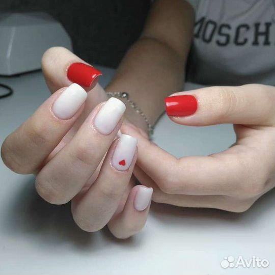 Маникюр/педикюр