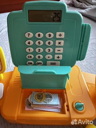 Игрушечная касса