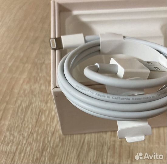 Оригинальный новый кабель Lightning для iPhone