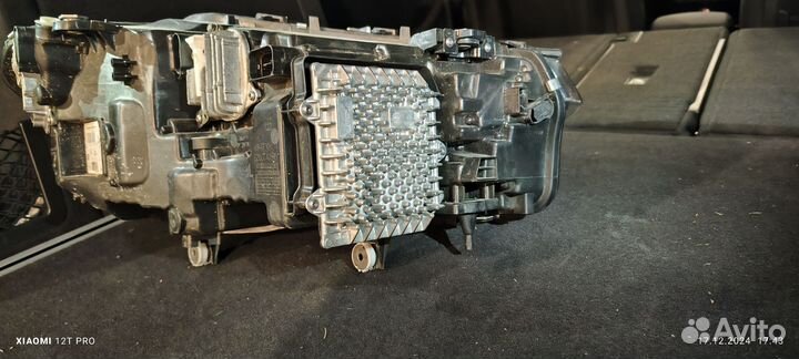 Фара передняя левая LED BMW x3 g01 x4 g02