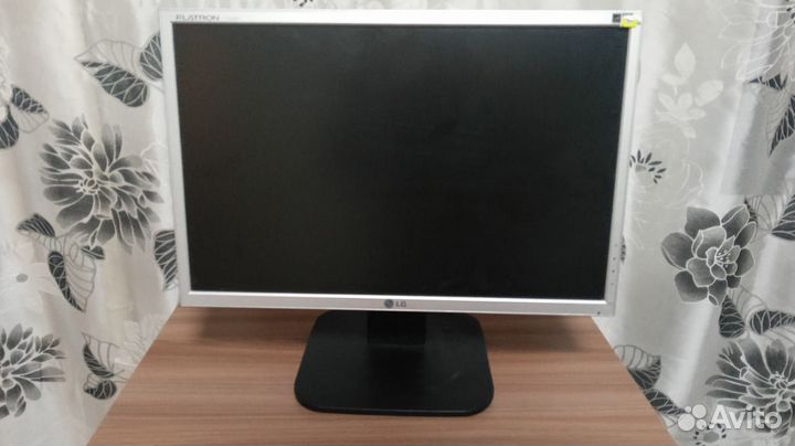 Монитор для компьютера