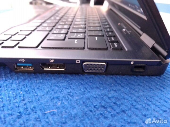 Ноутбук Fujitsu LifeBook U727 i5 8Gb 128Gb Япония