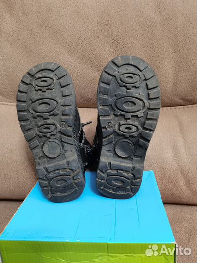 Ботинки демисезонные 29 размер