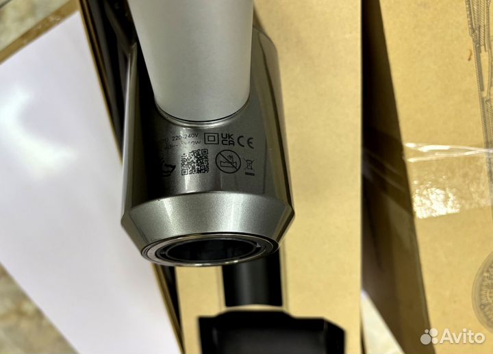 Фен Dyson Supersonic