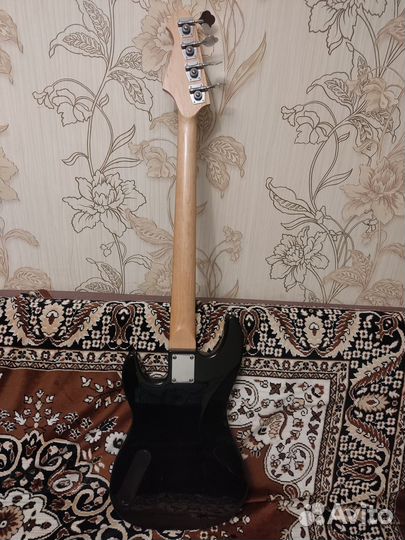 Аренда безладовая бас гитара Aria Pro STB-series