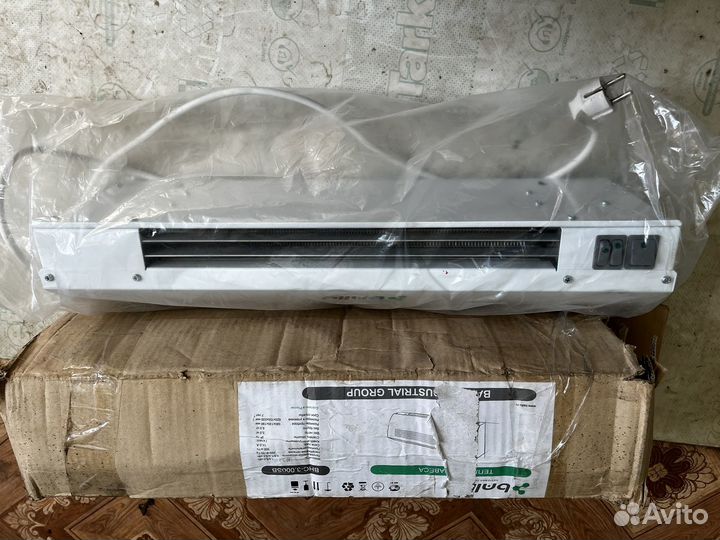 Тепловая завеса Ballu BHC-3.000SB