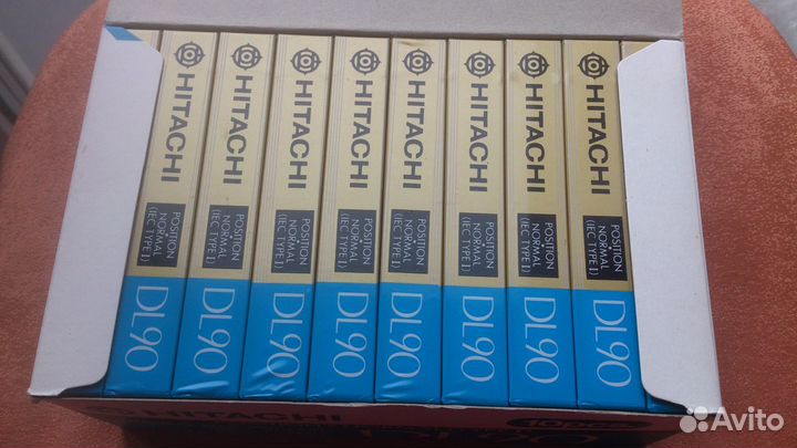 Аудиокассета Hitachi DL 90 mint из блока