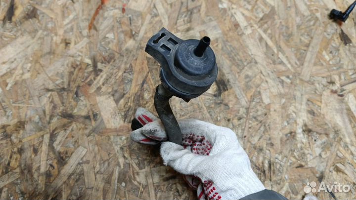 Клапан вентиляции бака Citroen С4 1,6 2008