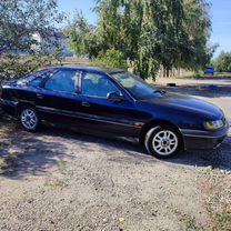 Renault Safrane 2.4 MT, 1997, 200 000 км, с пробегом, цена 120 000 руб.