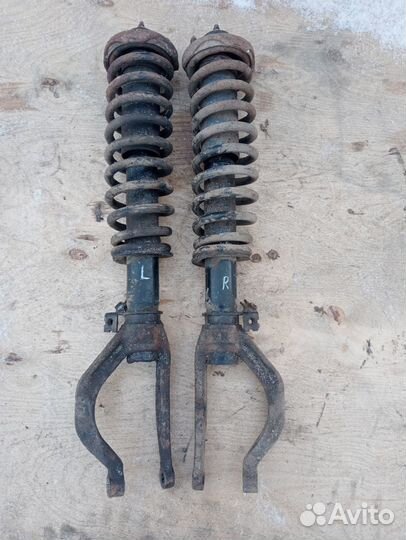 Амортизаторы передние Honda Civic 6