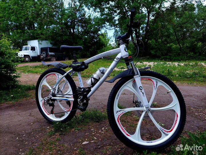 Велосипед BMW