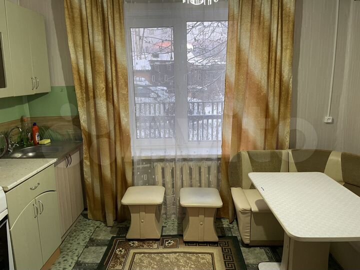 2-к. квартира, 53,2 м², 1/2 эт.