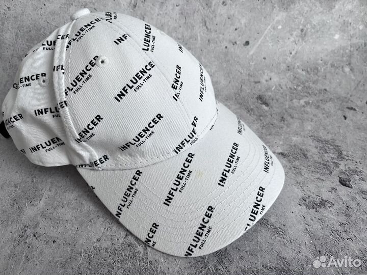 Кепка детская House белая