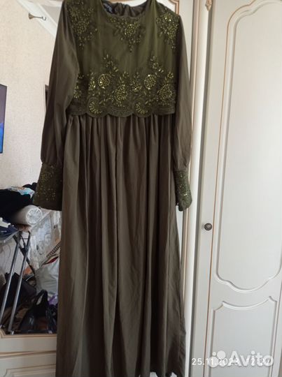 Платье женское