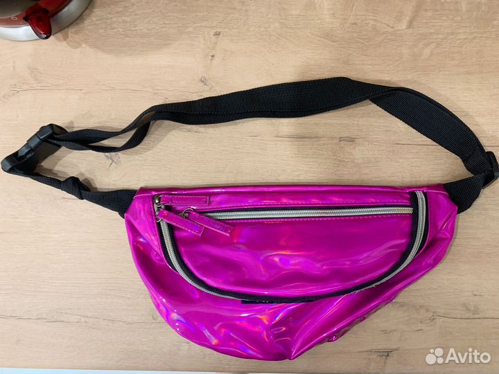 Поясная сумка