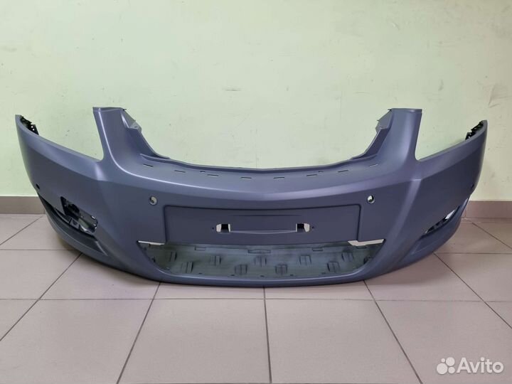 Бампер передний Opel Zafira B