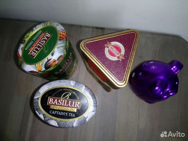 Жестяная банка для чая