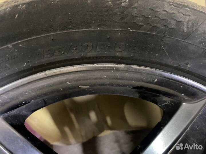 R15 Kumho 975 195/50, PCD 4x100 DIA 60.1