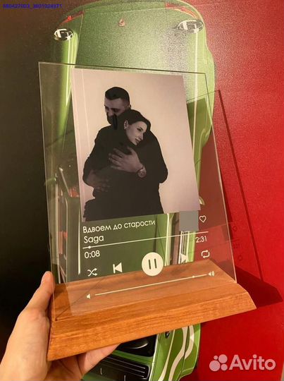 Трек пластинка на стекле по фото