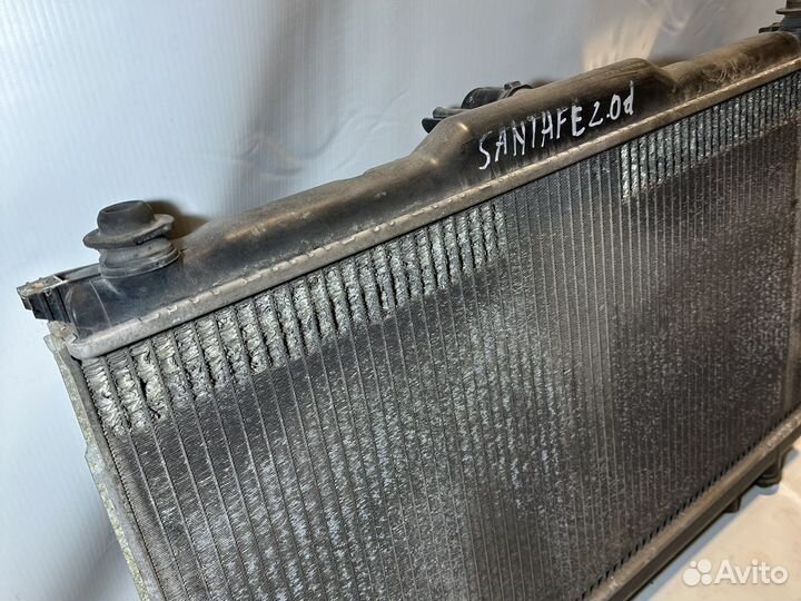 Радиатор охлаждения+вентилятором Hyundai Santa Fe