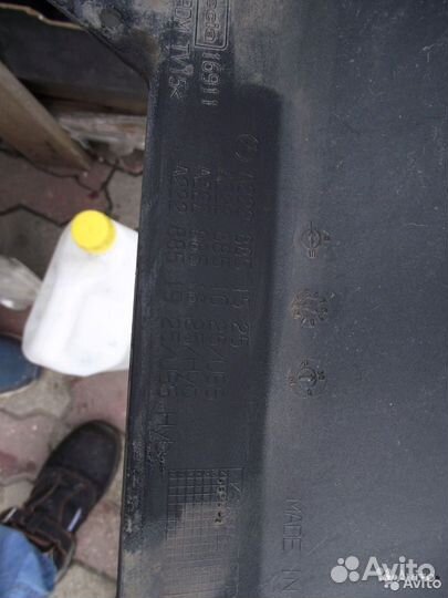 Бампер задний черный Mercedes W222