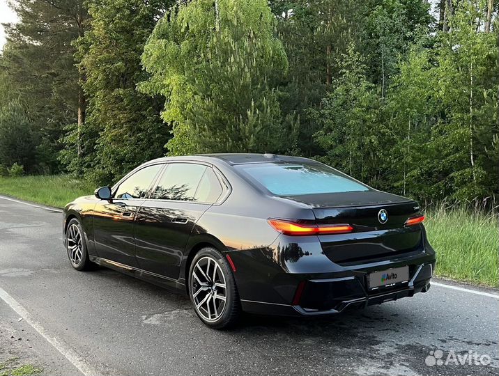 BMW 7 серия 3.0 AT, 2022, 100 км