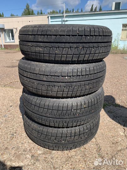 Bridgestone TRR 185/60 R15