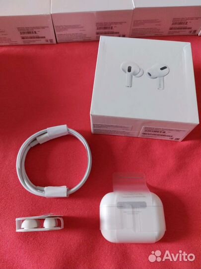 Наушники Apple airpods pro с шумоподавлением