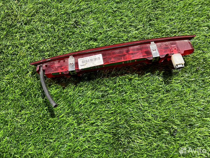 Фонарь задний (стоп сигнал) Renault Scenic 2