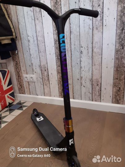 Самокат трюковой Reaction stunt 3