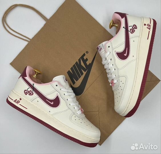 Женские кроссовки Nike Air Force 1 wmns